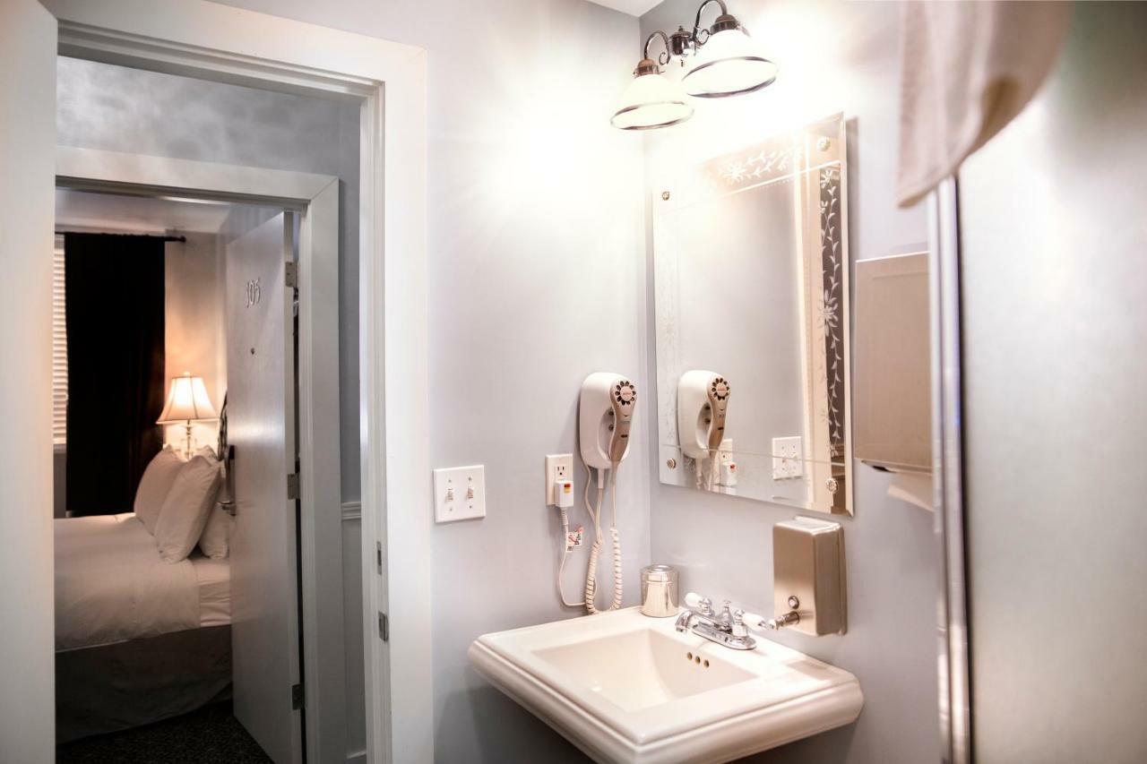Ballard Inn Seattle Bagian luar foto