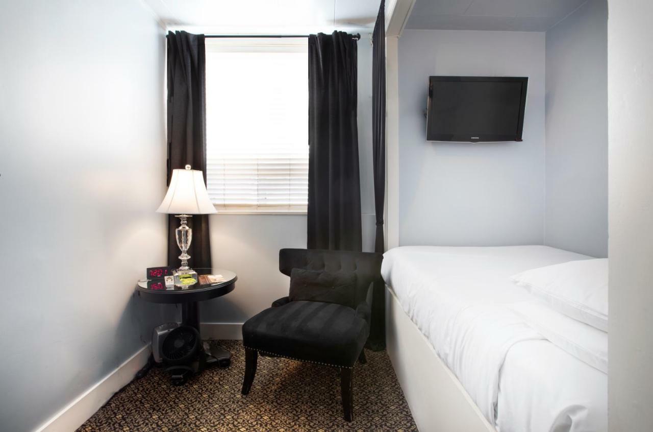 Ballard Inn Seattle Bagian luar foto