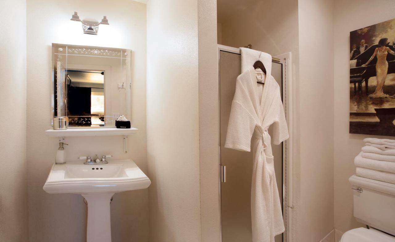 Ballard Inn Seattle Bagian luar foto